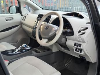 NISSAN LEAF 24kWh Auto 5dr