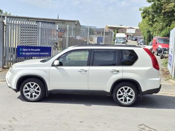 NISSAN X-TRAIL 2.0 dCi Tekna Auto 4WD Euro 5 5dr