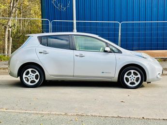 NISSAN LEAF 24kWh Auto 5dr