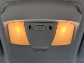 NISSAN LEAF 24kWh Auto 5dr