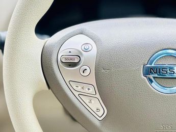 NISSAN LEAF 24kWh Auto 5dr