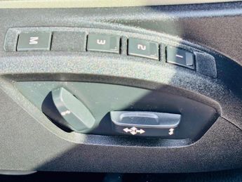 VOLVO V40 2.0 D3 Inscription Edition Auto Euro 6 (s/s) 5dr