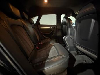 AUDI Q3 2.0 TDI [184] Quattro S Line Plus 5dr S Tronic