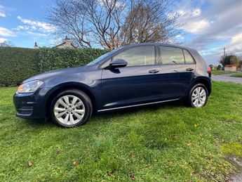 Volkswagen Golf TDi 1.6 TDI 105 SE 5dr DSG