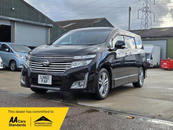 NISSAN ELGRAND 2.5cc Fresh Import warranted mileage ULEZ compliance 