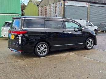 NISSAN ELGRAND 2.5cc Fresh Import warranted mileage ULEZ compliance 