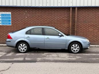 FORD MONDEO 2.0 Zetec 5dr Auto