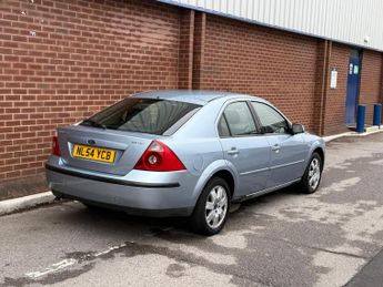 FORD MONDEO 2.0 Zetec 5dr Auto