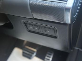 LAND ROVER RANGE ROVER SPORT 3.0 SDV6 [306] Autobiography Dynamic 5dr Auto