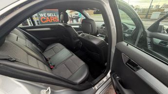 MERCEDES-BENZ C CLASS C200 CDI BlueEFFICIENCY Sport 4dr