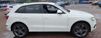 Audi Q5 2.0T FSI Quattro S Line Plus 5dr ++ ULEZ / SAT NAV / LEATHER / 4