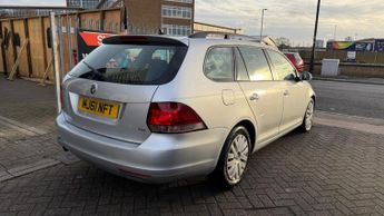 VOLKSWAGEN GOLF 1.6 TDI 105 S 5dr