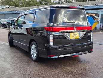 NISSAN ELGRAND 3.5 V6 8 seater Fresh Import warranted mileage ULEZ compliance 