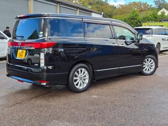 NISSAN ELGRAND 3.5 V6 8 seater Fresh Import warranted mileage ULEZ compliance 
