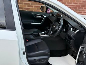 TOYOTA RAV4 2.5 VVT-i Hybrid Excel 5dr CVT