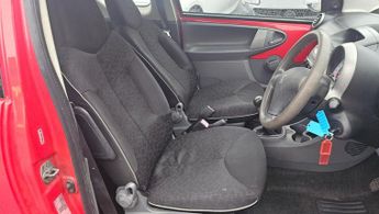 PEUGEOT 107 1.0 Urban 3dr