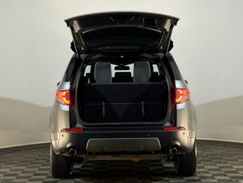 LAND ROVER DISCOVERY SPORT 2.0 TD4 180 Landmark 5dr Auto