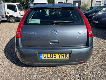 CITROEN C4 1.6i 16V VTR Plus 5dr