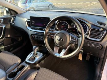KIA CEED 1.4T GDi ISG 3 5dr DCT