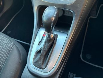 VAUXHALL ASTRA 1.6i 16V Design 5dr Auto