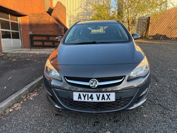 VAUXHALL ASTRA 1.6i 16V Design 5dr Auto