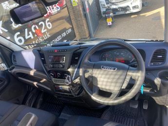 IVECO DAILY 35-160 2.3 TD 8 SPEED AUTOMATIC DROPSIDE TAIL LIFT LWB 108K TRW 