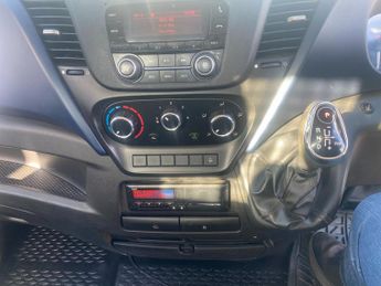 IVECO DAILY 35-160 2.3 TD 8 SPEED AUTOMATIC DROPSIDE TAIL LIFT LWB 108K TRW 