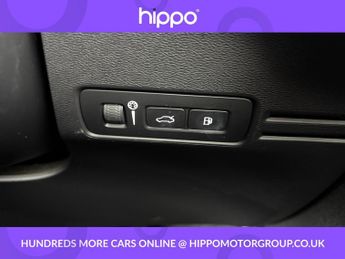 VOLVO XC40 1.5h T5 Recharge 10.7kWh Ultimate Bright SUV 5dr Petrol Plug-in 
