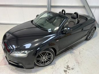AUDI TT 2.0T FSI Black Edition 2dr S Tronic