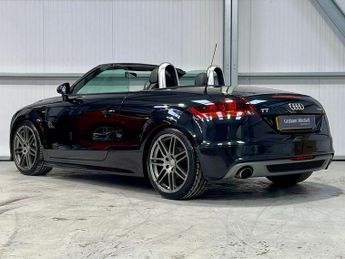 AUDI TT 2.0T FSI Black Edition 2dr S Tronic