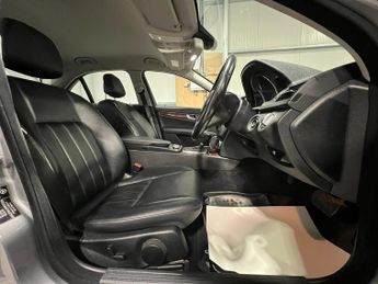 MERCEDES-BENZ C CLASS C250 CGI BlueEFFICIENCY Elegance 4dr Auto