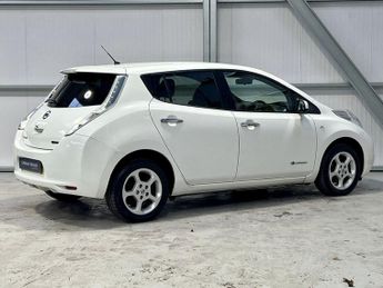 NISSAN LEAF 80kW Acenta 24kWh 5dr Auto