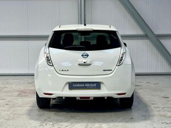 NISSAN LEAF 80kW Acenta 24kWh 5dr Auto