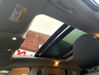 NISSAN X-TRAIL 1.3 DiG-T Acenta Premium 5dr automatic 