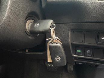 NISSAN X-TRAIL 1.3 DiG-T Acenta Premium 5dr automatic 