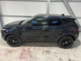 LAND ROVER RANGE ROVER EVOQUE 2.0 TD4 SE Tech 5dr Auto