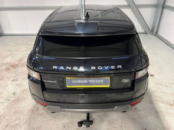 LAND ROVER RANGE ROVER EVOQUE 2.0 TD4 SE Tech 5dr Auto