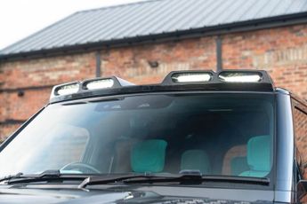 LAND ROVER DEFENDER 2.0 P400e X-Dynamic HSE 110 5dr Auto