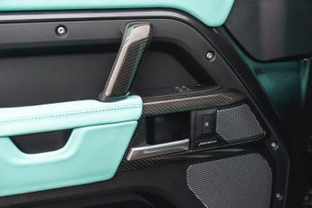 LAND ROVER DEFENDER 2.0 P400e X-Dynamic HSE 110 5dr Auto