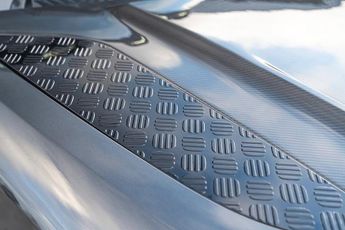 LAND ROVER DEFENDER 2.0 P400e X-Dynamic HSE 110 5dr Auto