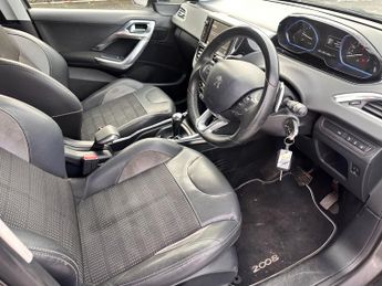 PEUGEOT 2008 1.6 e-HDi Allure 5dr EGC