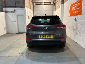 HYUNDAI TUCSON 1.7 CRDi Blue Drive Premium SE 5dr 2WD DCT