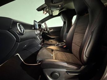 MERCEDES-BENZ A-CLASS A200d AMG Line 5dr Auto
