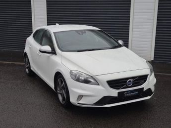 Volvo V40 D2 R DESIGN 5dr