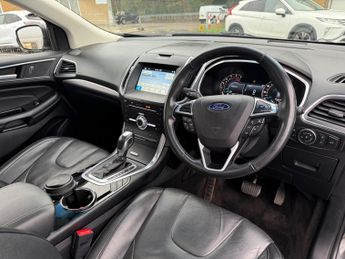 FORD EDGE 2.0 TDCi 210 Titanium 5dr Powershift