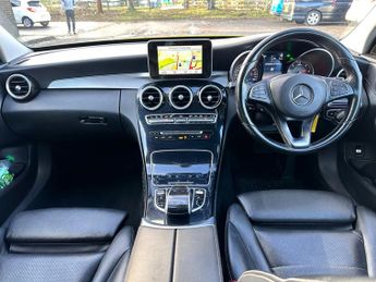MERCEDES-BENZ C CLASS C220d Sport 4dr Auto