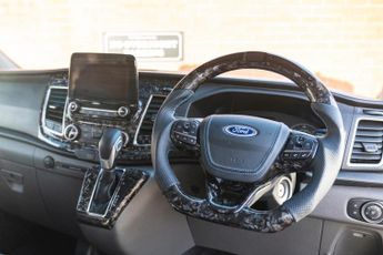 FORD TRANSIT CUSTOM 2.0 EcoBlue 185ps Low Roof D/Cab Limited Van Auto