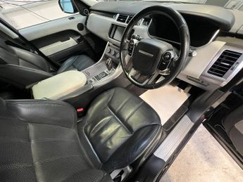 LAND ROVER RANGE ROVER SPORT 3.0 SDV6 HSE 5dr Auto