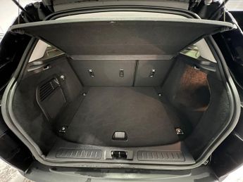 LAND ROVER RANGE ROVER EVOQUE 2.0 TD4 SE Tech 5dr Auto