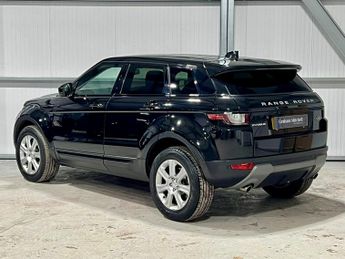 LAND ROVER RANGE ROVER EVOQUE 2.0 TD4 SE Tech 5dr Auto